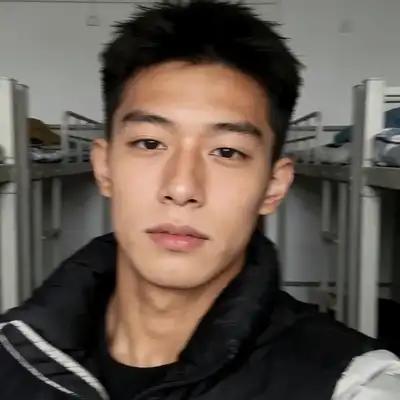 谭彤
